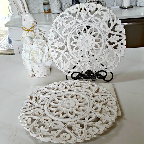 SET/ 2 BOHO Distressed WOOD WALL Medallions - Picture 5 of 6